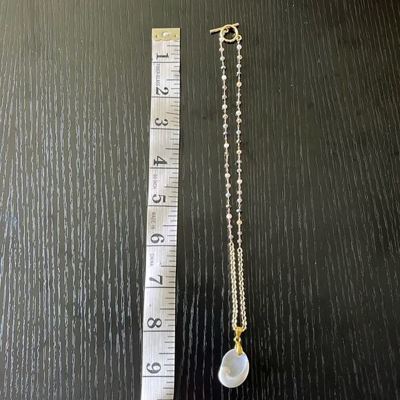 Handmade Shell Pendant Necklace - Picture 6 of 6